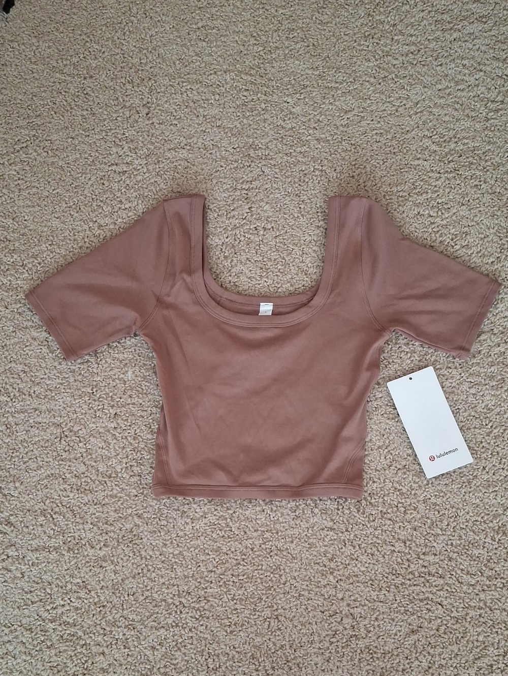 lululemon athletica Mauve Scoop Neck Cropped Top